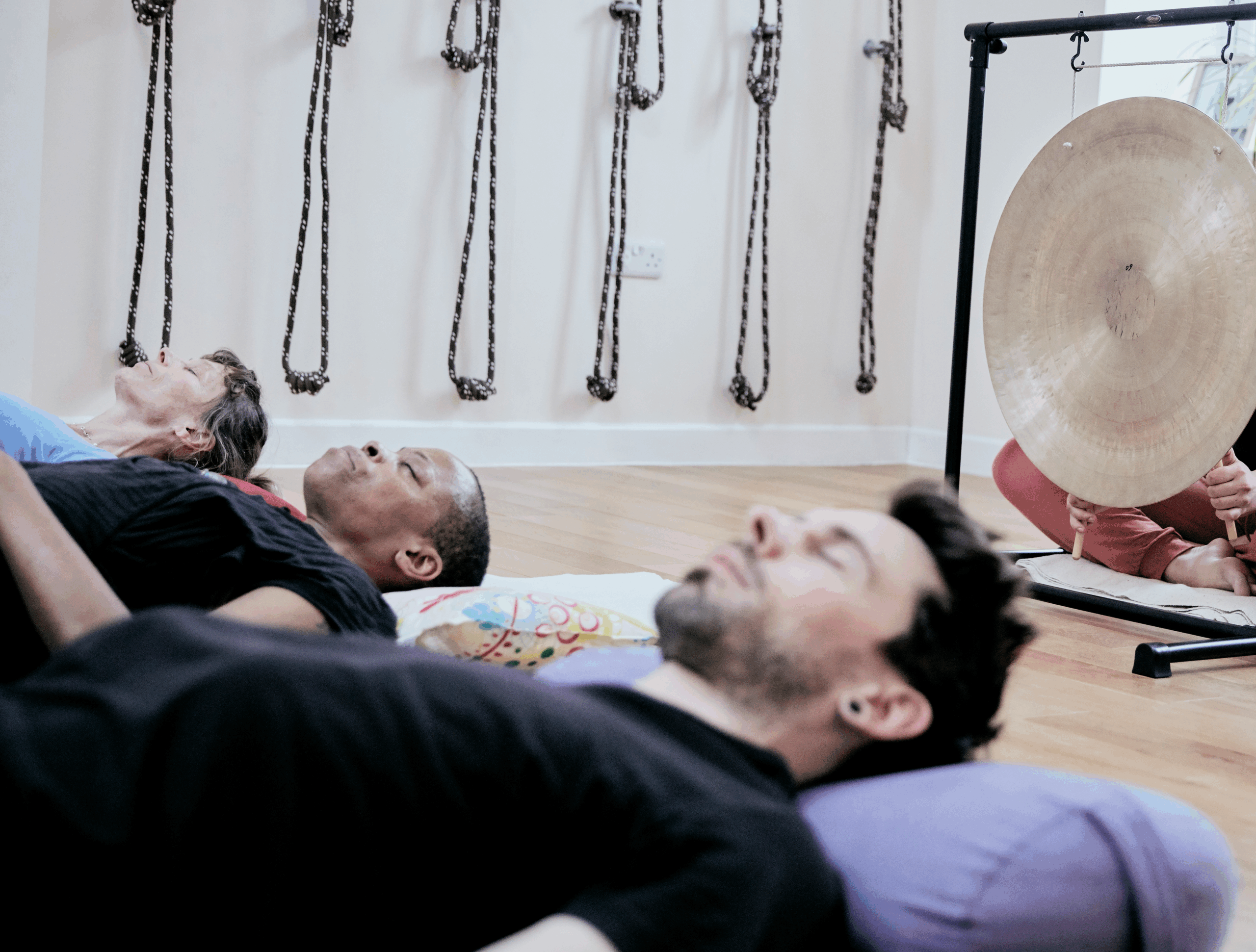 Relaxing sound bath atmosphere